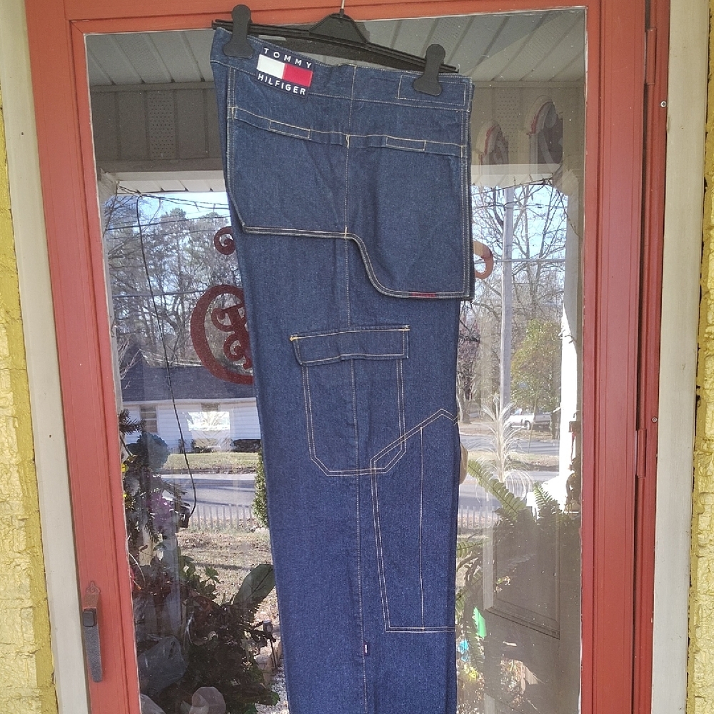 Rare 90's Tommy Hilfiger Men's Dark Blue Relaxed Jeans